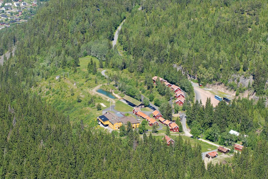 Kleivstua Hotel Near Krokskogen Sundvollen Exterior photo